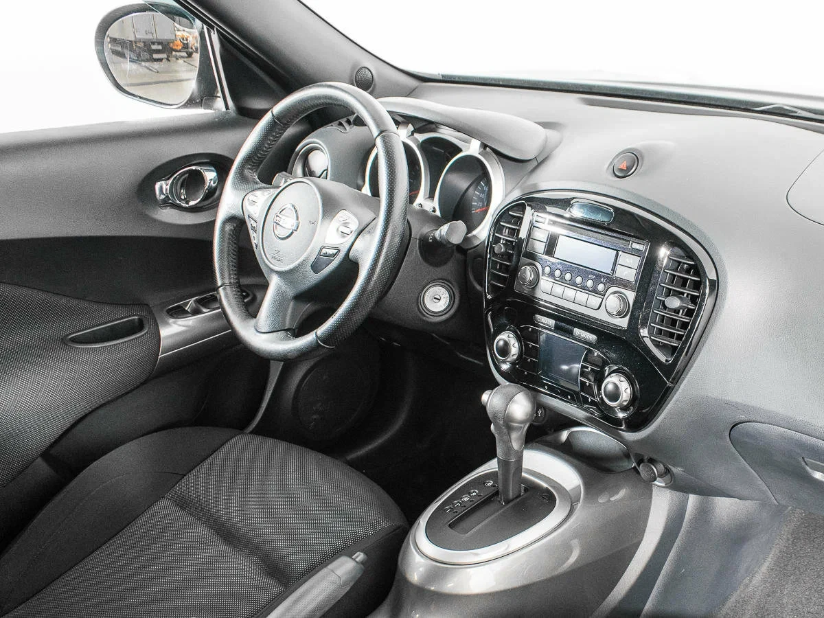 Nissan Juke, Коричневый, 2013, Вариатор, 117 л.с., цена от 551 000 руб.