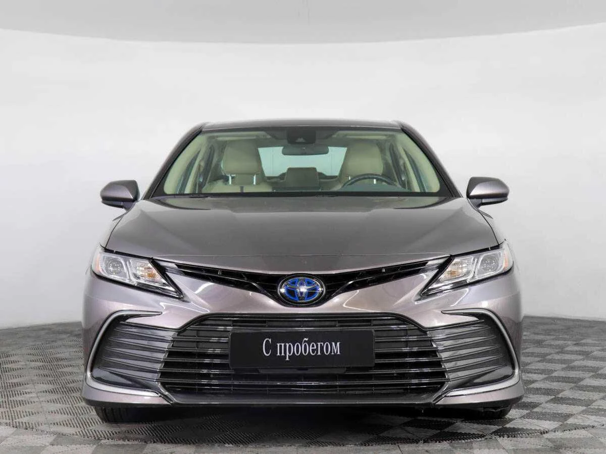 TOYOTA CAMRY, Серый, 2022, Вариатор, 178 л.с., цена от 1 944 000 руб.
