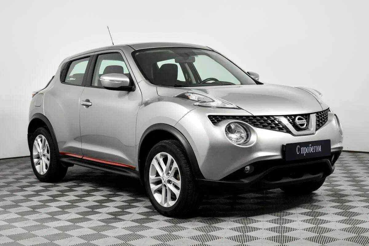 Nissan Juke, Серебряный, 2015, Вариатор, 117 л.с., цена от 933 500 руб.