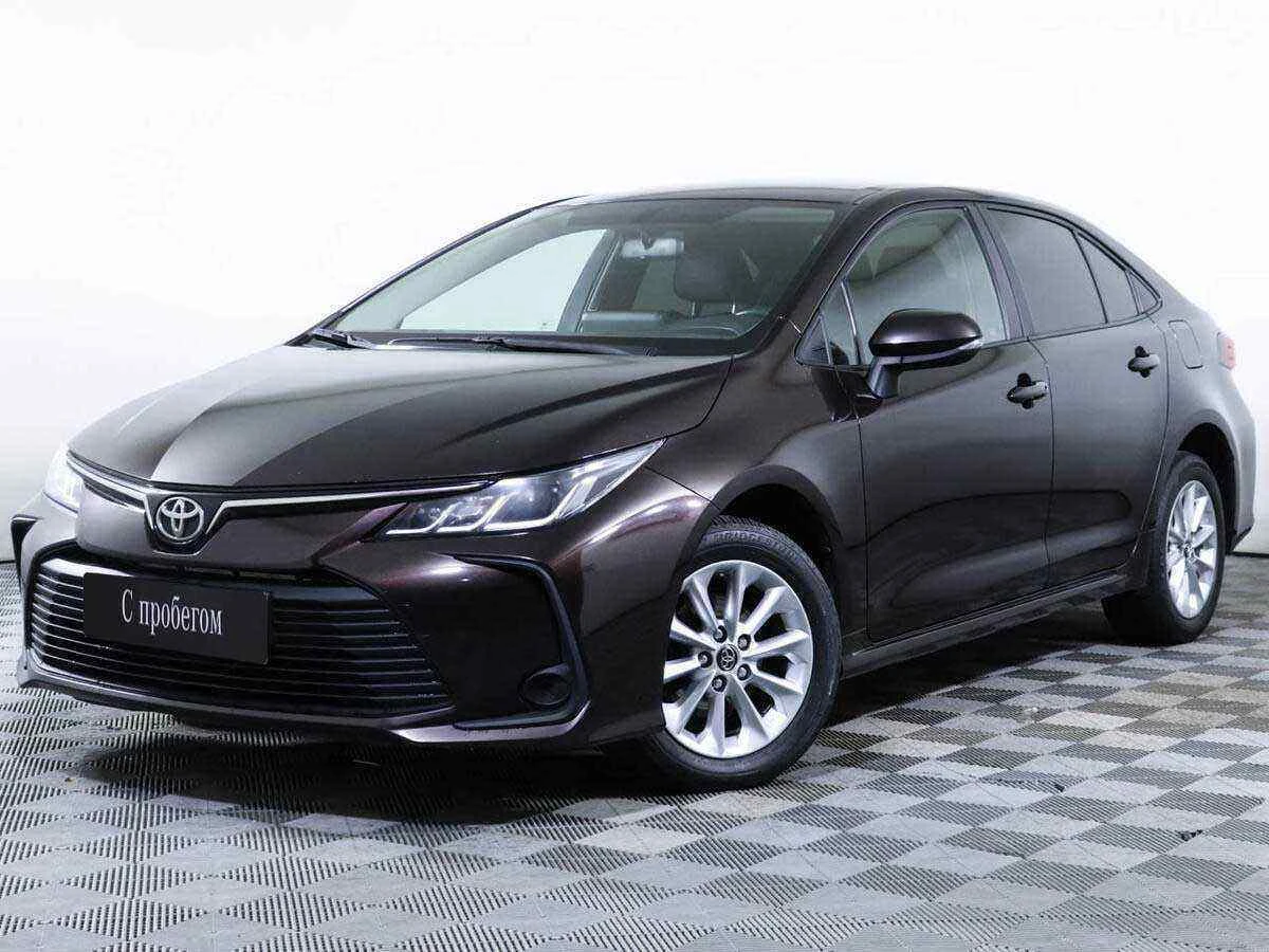 Toyota Corolla, Коричневый, 2019, Вариатор, 122 л.с., цена от 1 200 000 руб.