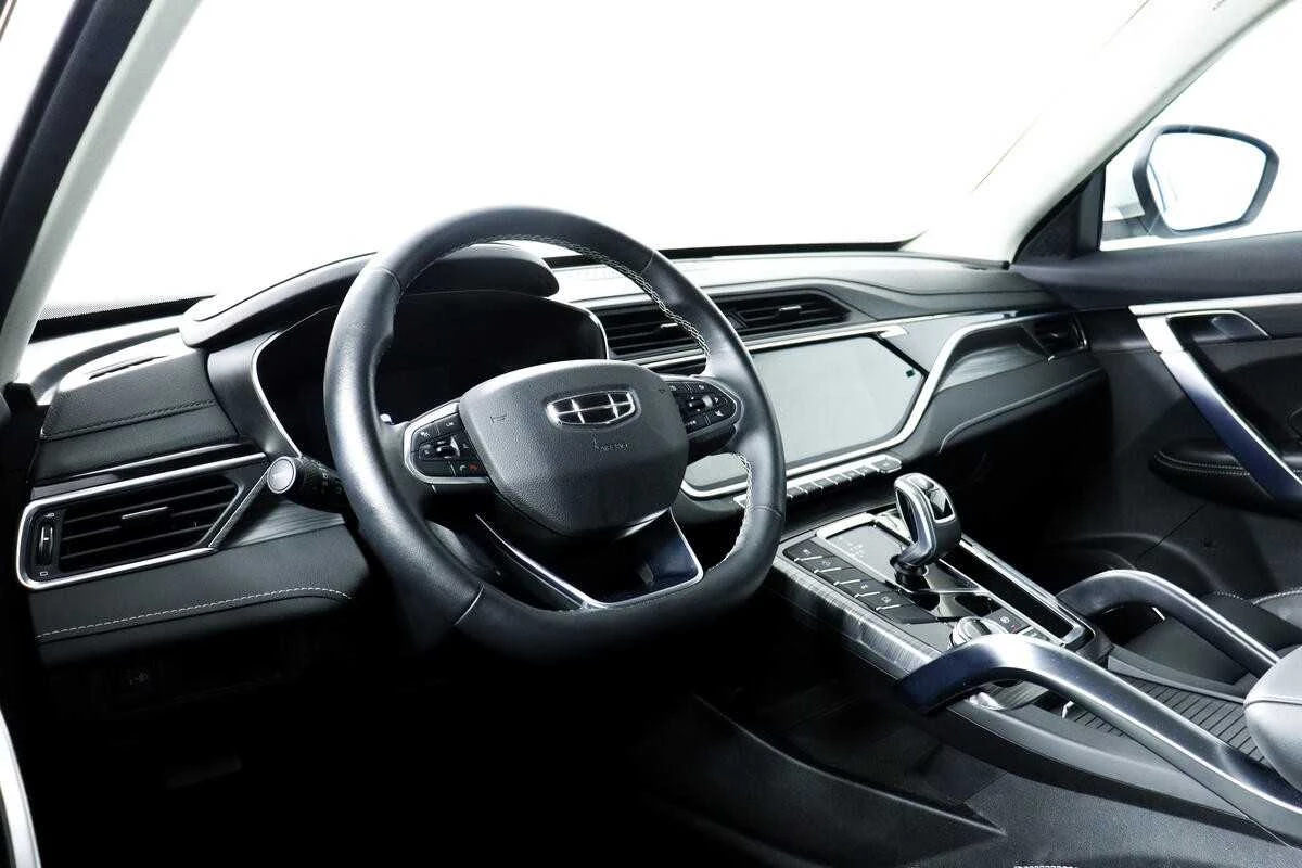 GEELY ATLAS PRO, Белый, 2022, Автоматическая, 177 л.с., цена от 1 272 000 руб.