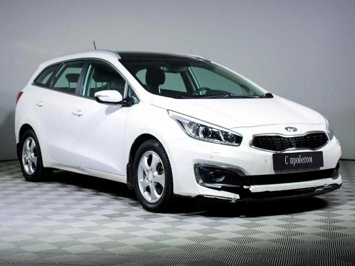 KIA CEED, Белый, 2015, Робот, 135 л.с., цена от 944 000 руб.