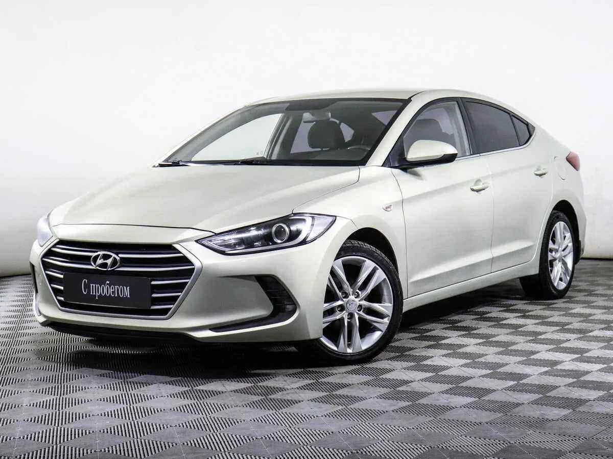 Hyundai Elantra, Серебряный, 2018, Механическая, 128 л.с., цена от 942 000 руб.