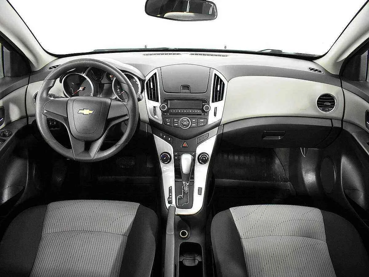 Chevrolet Cruze, Черный, 2014, Автоматическая, 109 л.с., цена от 449 610 руб.
