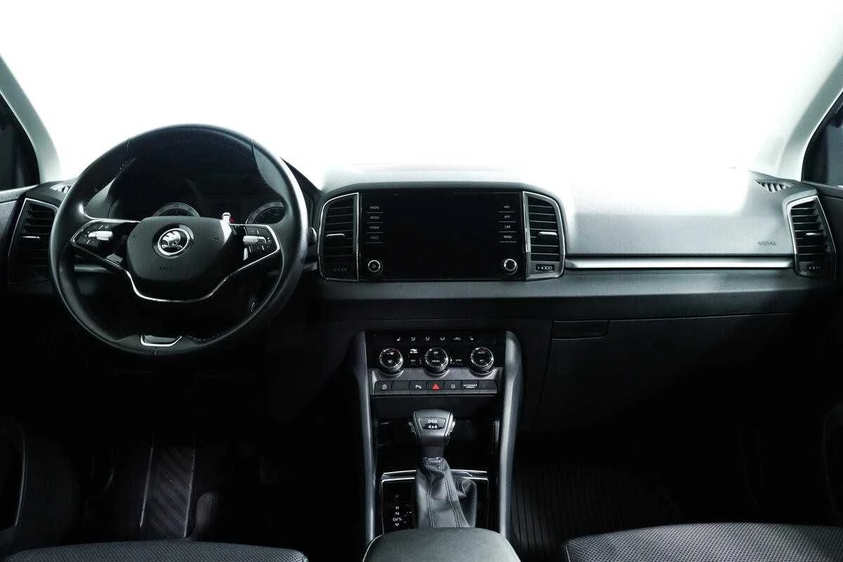 SKODA KAROQ, Зеленый, 2021, Робот, 150 л.с., цена от 1 792 000 руб.