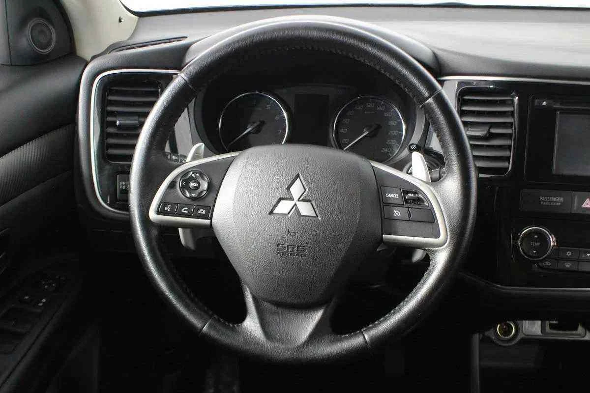 Mitsubishi Outlander, Синий, 2013, Вариатор, 167 л.с., цена от 830 000 руб.
