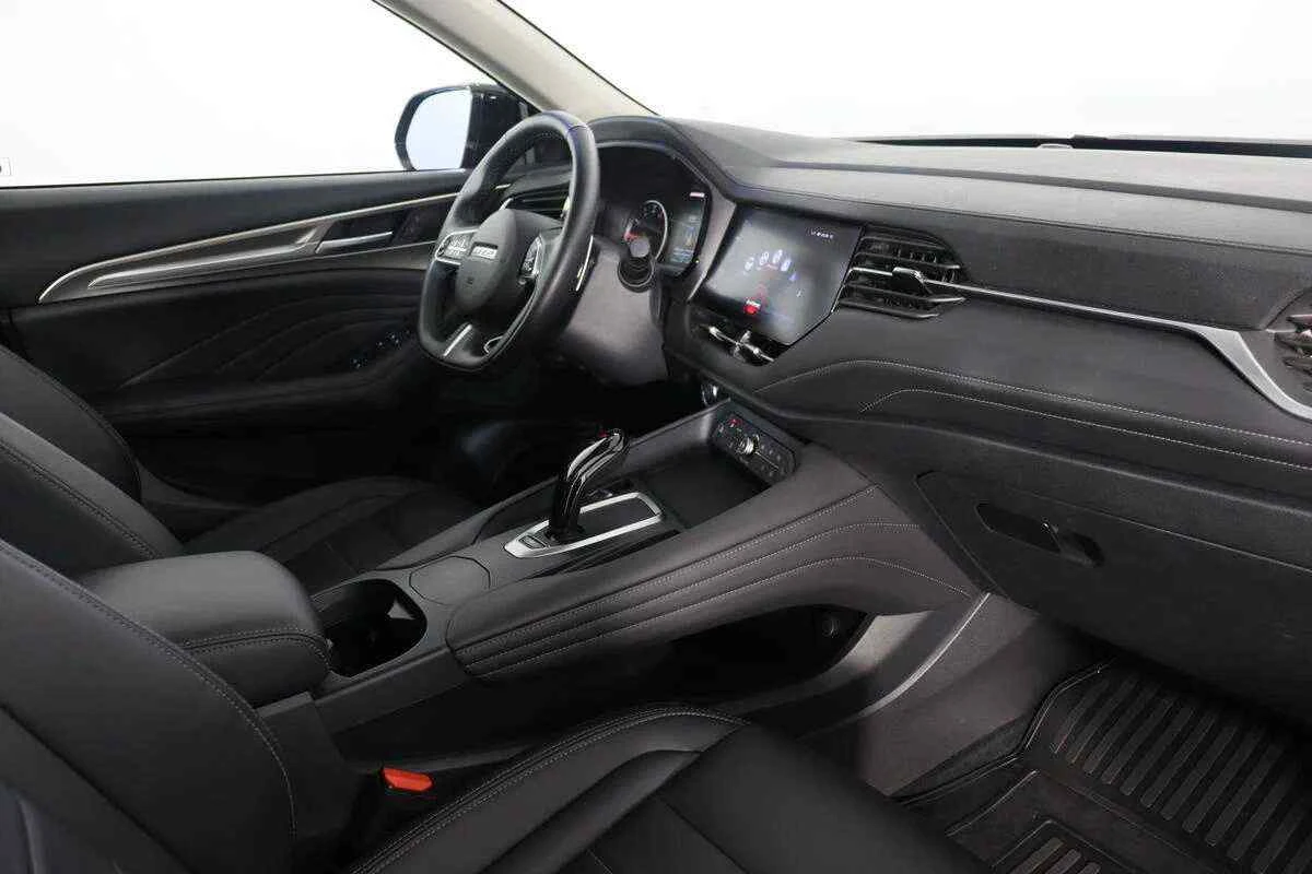 Haval F7, Черный, 2020, Робот, 190 л.с., цена от 1 676 000 руб.