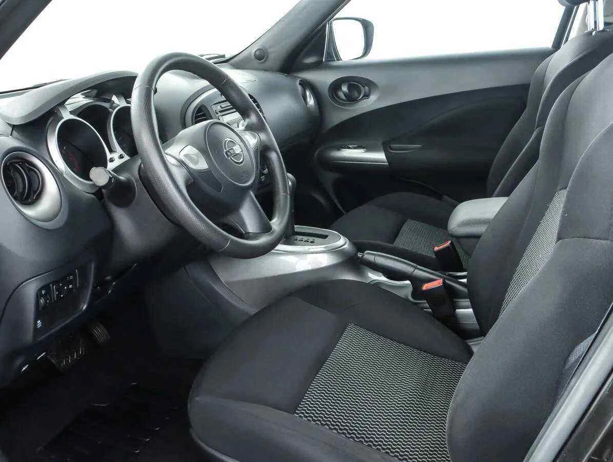Nissan Juke, Черный, 2015, Вариатор, 117 л.с., цена от 882 000 руб.