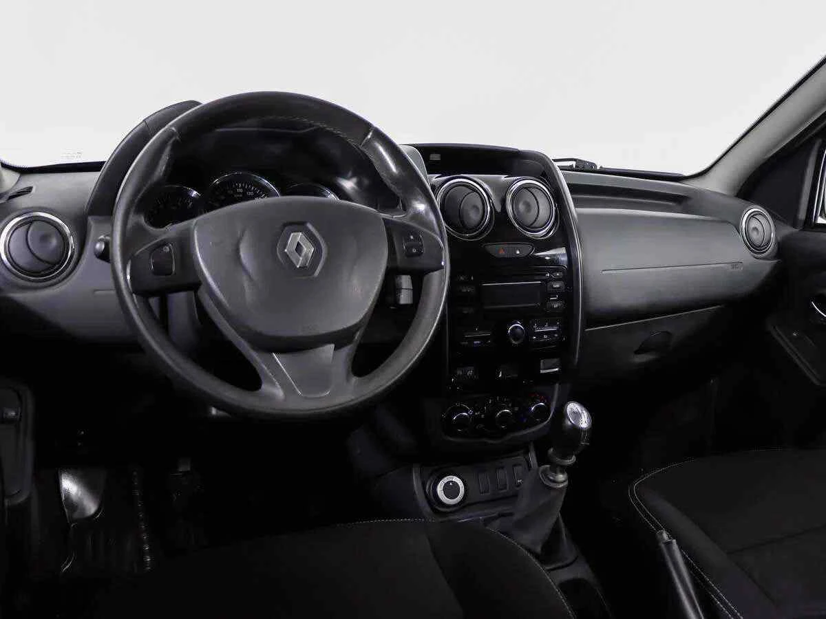 Renault Duster, Коричневый, 2015, Механическая, 109 л.с., цена от 935 000 руб.