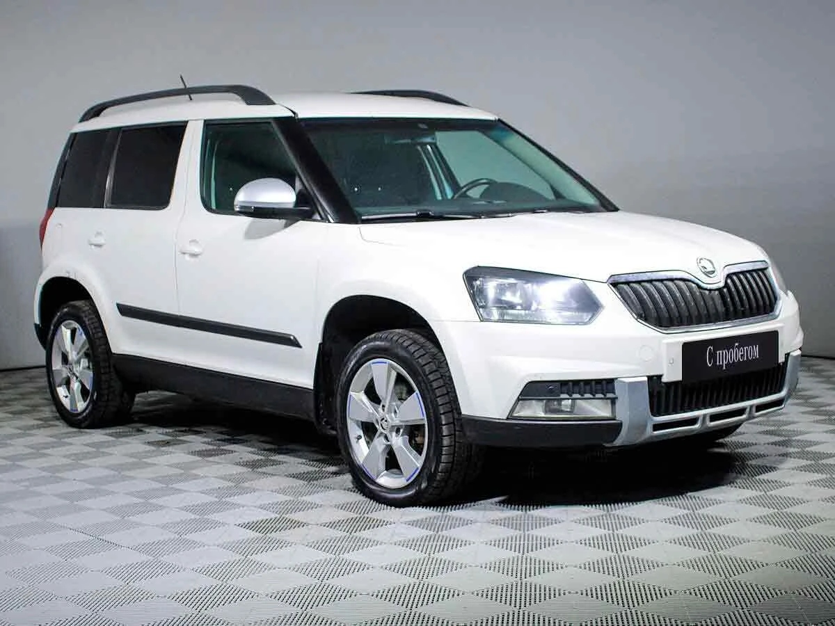 SKODA YETI, Белый, 2014, Робот, 152 л.с., цена от 899 200 руб.