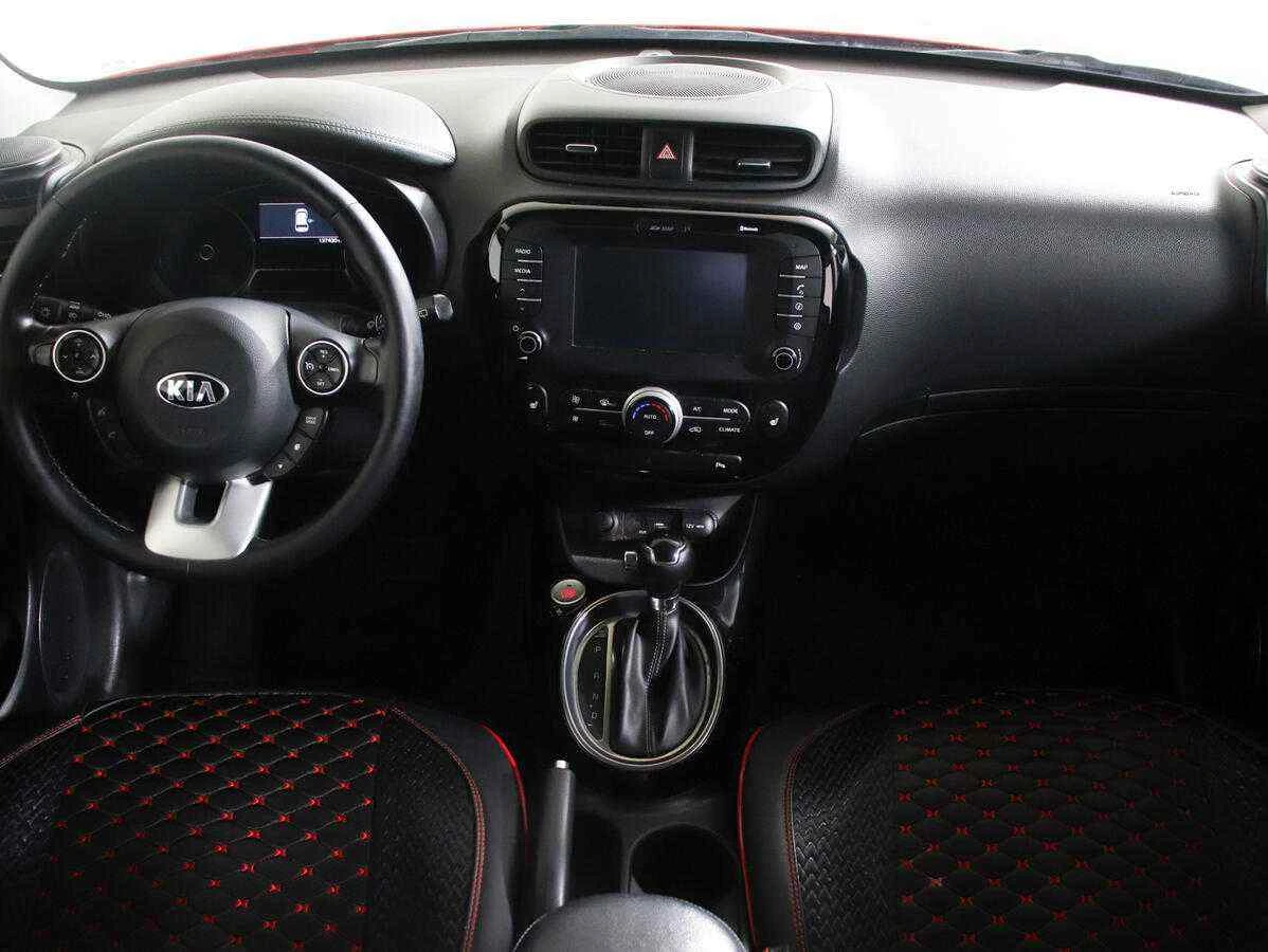 KIA Soul, Красный, 2019, Автоматическая, 150 л.с., цена от 870 000 руб.