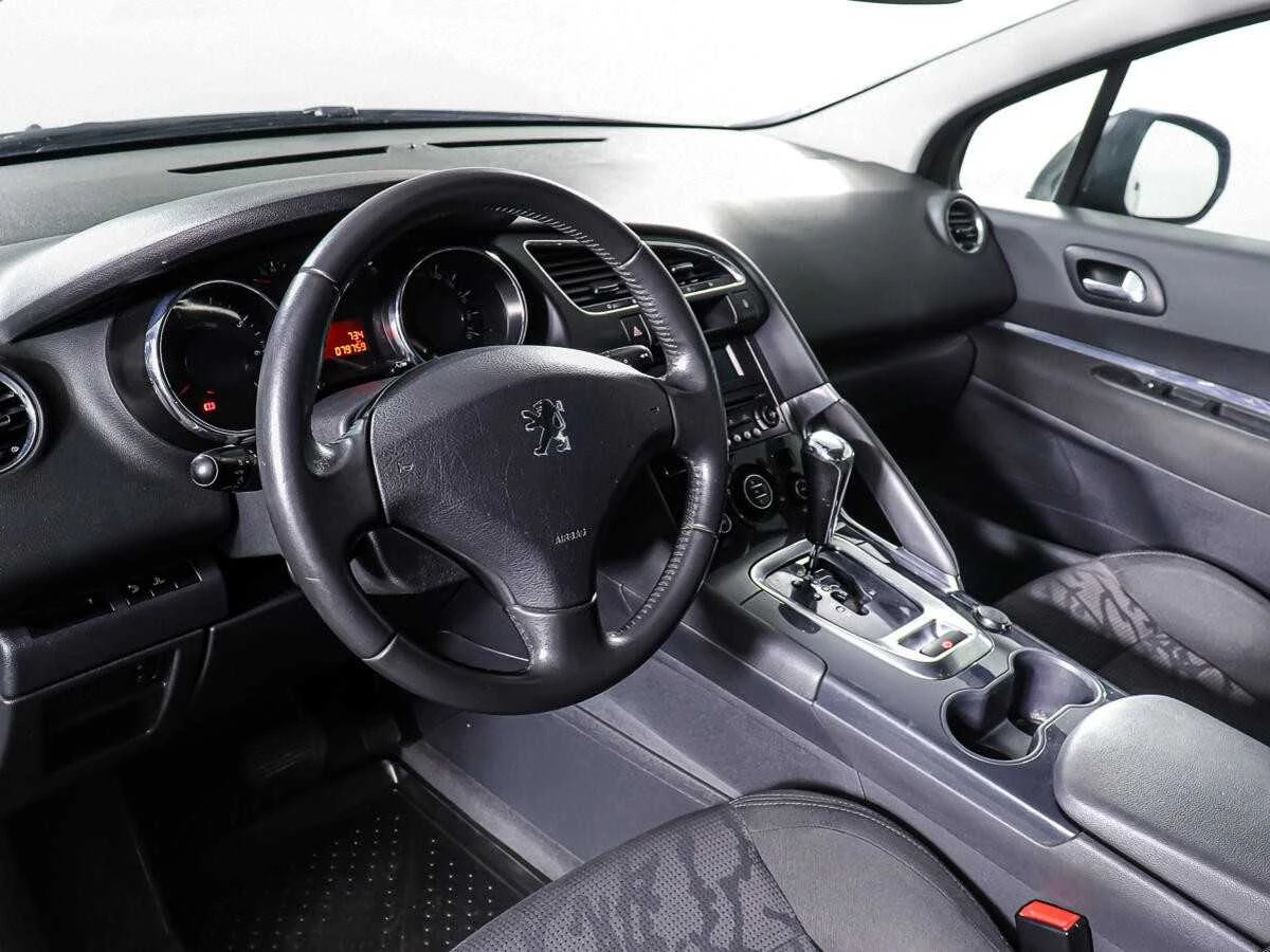 PEUGEOT 3008, Коричневый, 2010, Автоматическая, 156 л.с., цена от 640 000 руб.