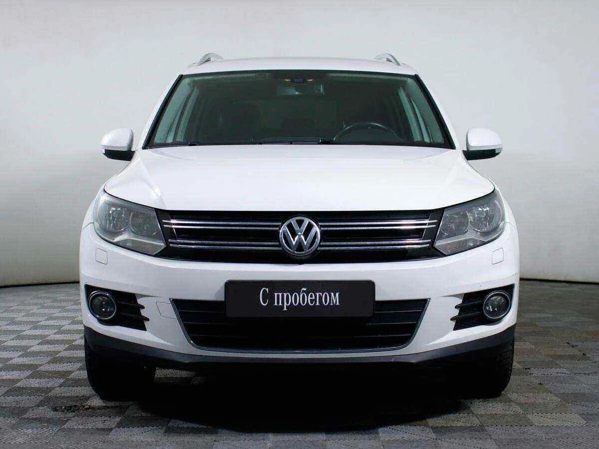 Volkswagen Tiguan, Белый, 2015, Робот, 150 л.с., цена от 1 007 000 руб.