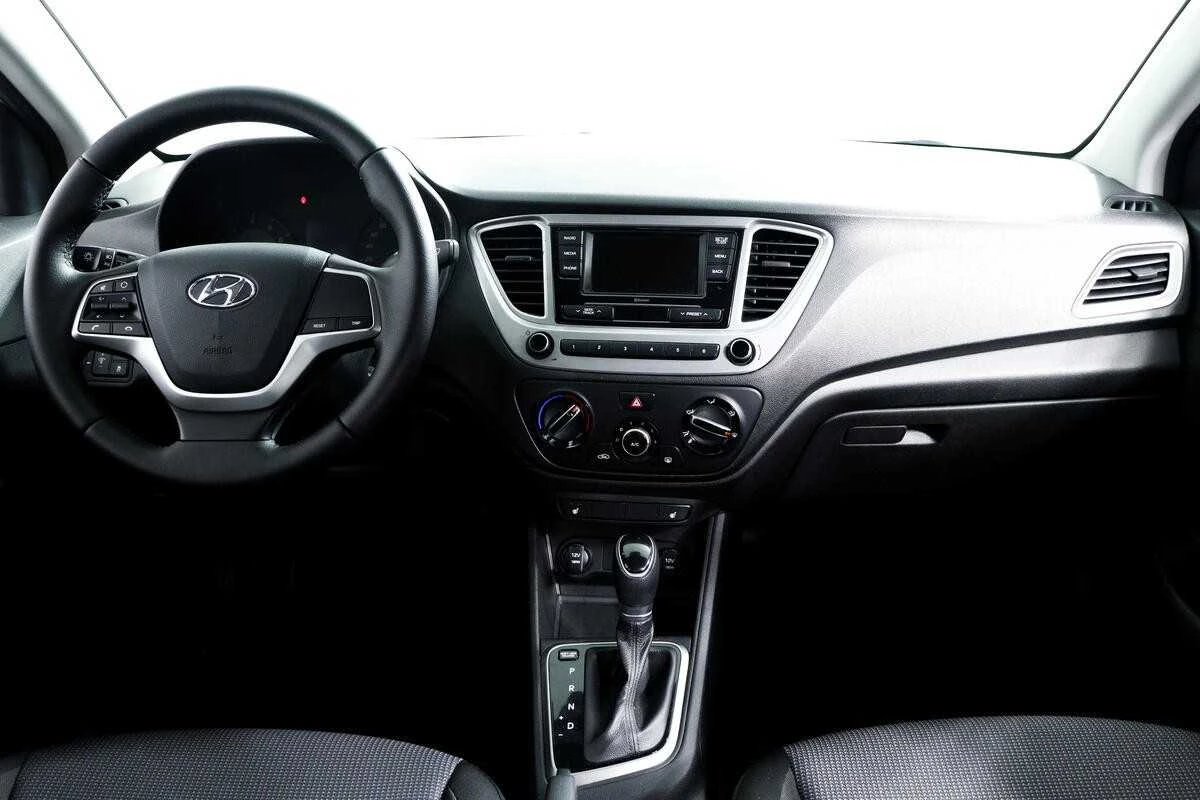 HYUNDAI SOLARIS, Серебряный, 2021, Автоматическая, 123 л.с., цена от 1 056 000 руб.
