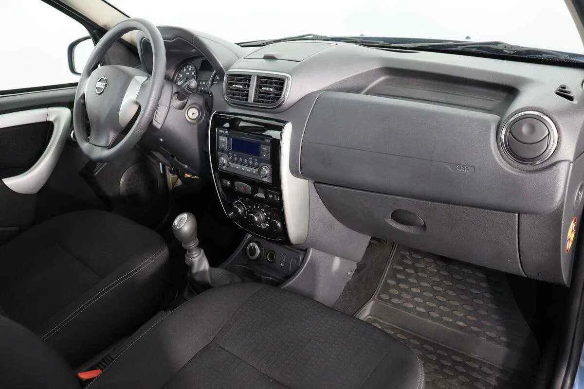 Nissan Terrano, Синий, 2015, Механическая, 135 л.с., цена от 662 000 руб.