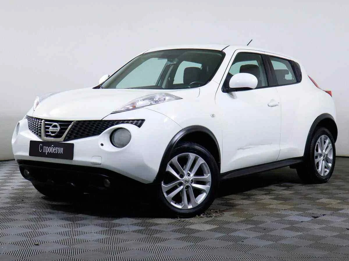 Nissan Juke, Белый, 2013, Вариатор, 117 л.с., цена от 461 000 руб.