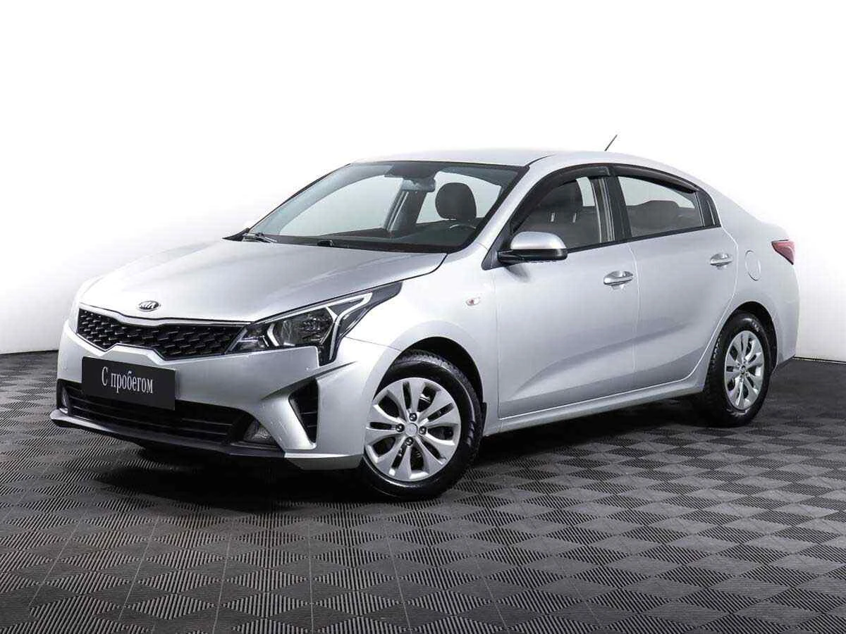 KIA Rio, Серебряный, 2020, Механическая, 123 л.с., цена от 1 050 000 руб.