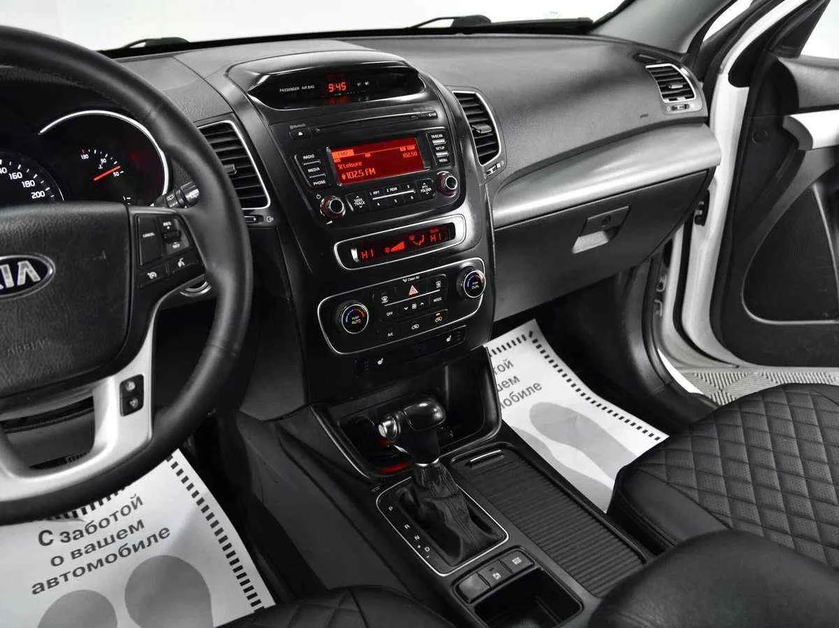 KIA Sorento, Белый, 2014, Автоматическая, 197 л.с., цена от 1 215 000 руб.