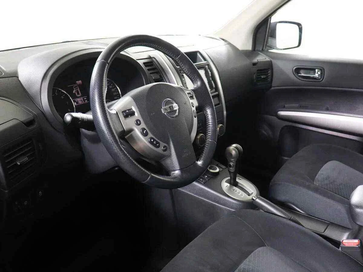 Nissan X-Trail, Бежевый, 2014, Вариатор, 169 л.с., цена от 1 088 500 руб.