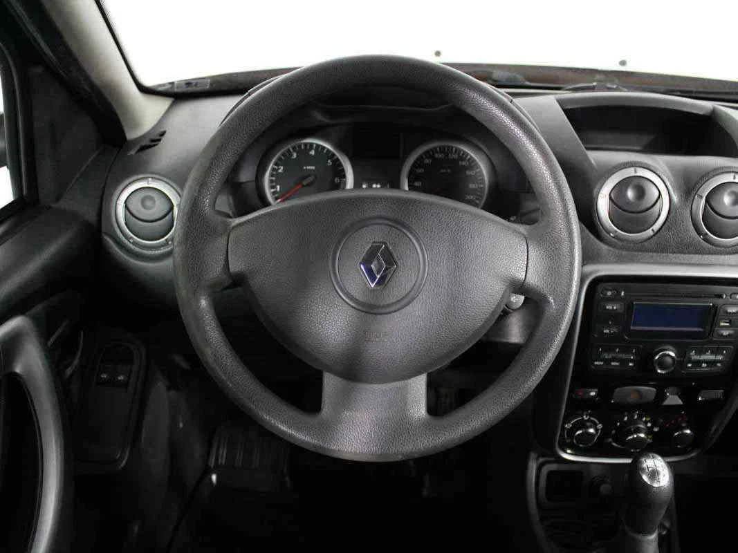 Renault Duster, Коричневый, 2013, Механическая, 102 л.с., цена от 440 000 руб.