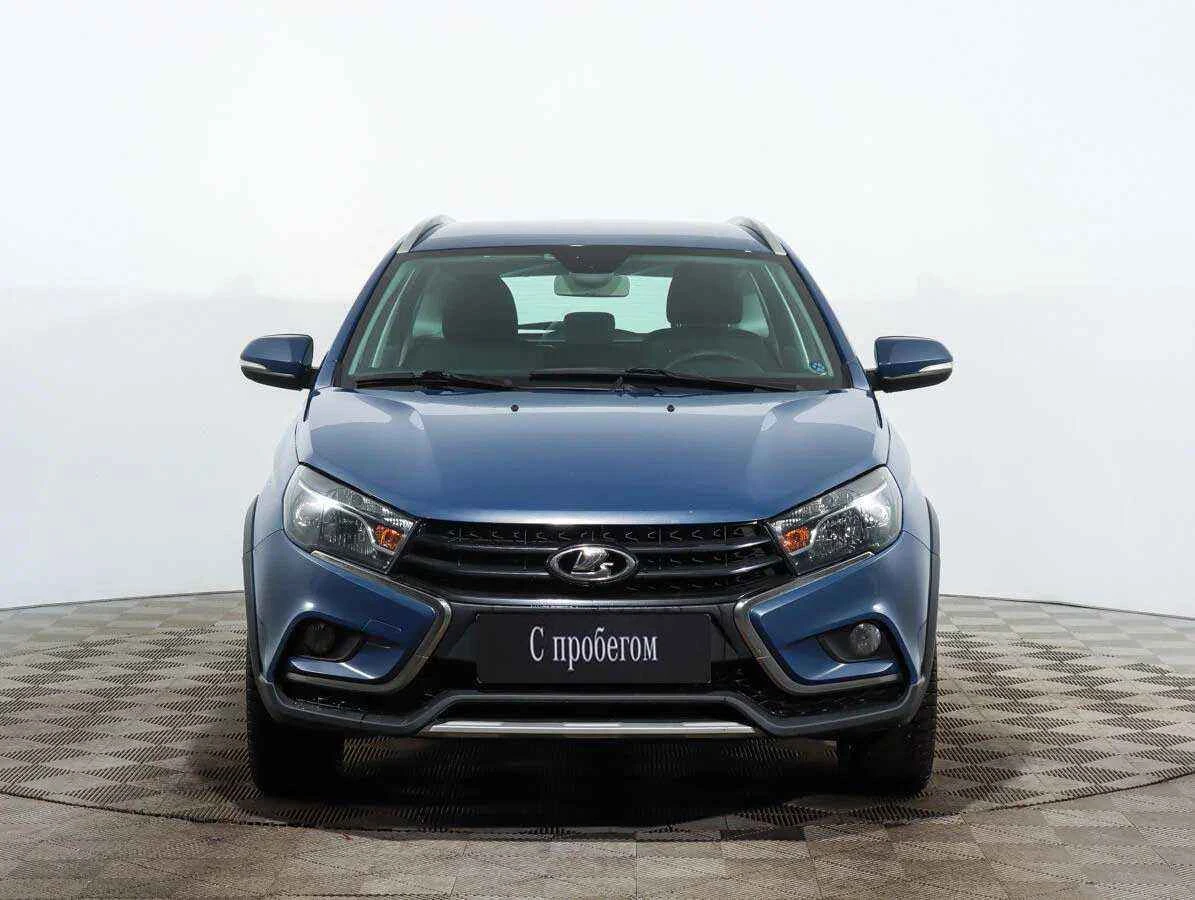LADA Vesta SW Cross, Синий, 2018, Робот, 122 л.с., цена от 632 000 руб.