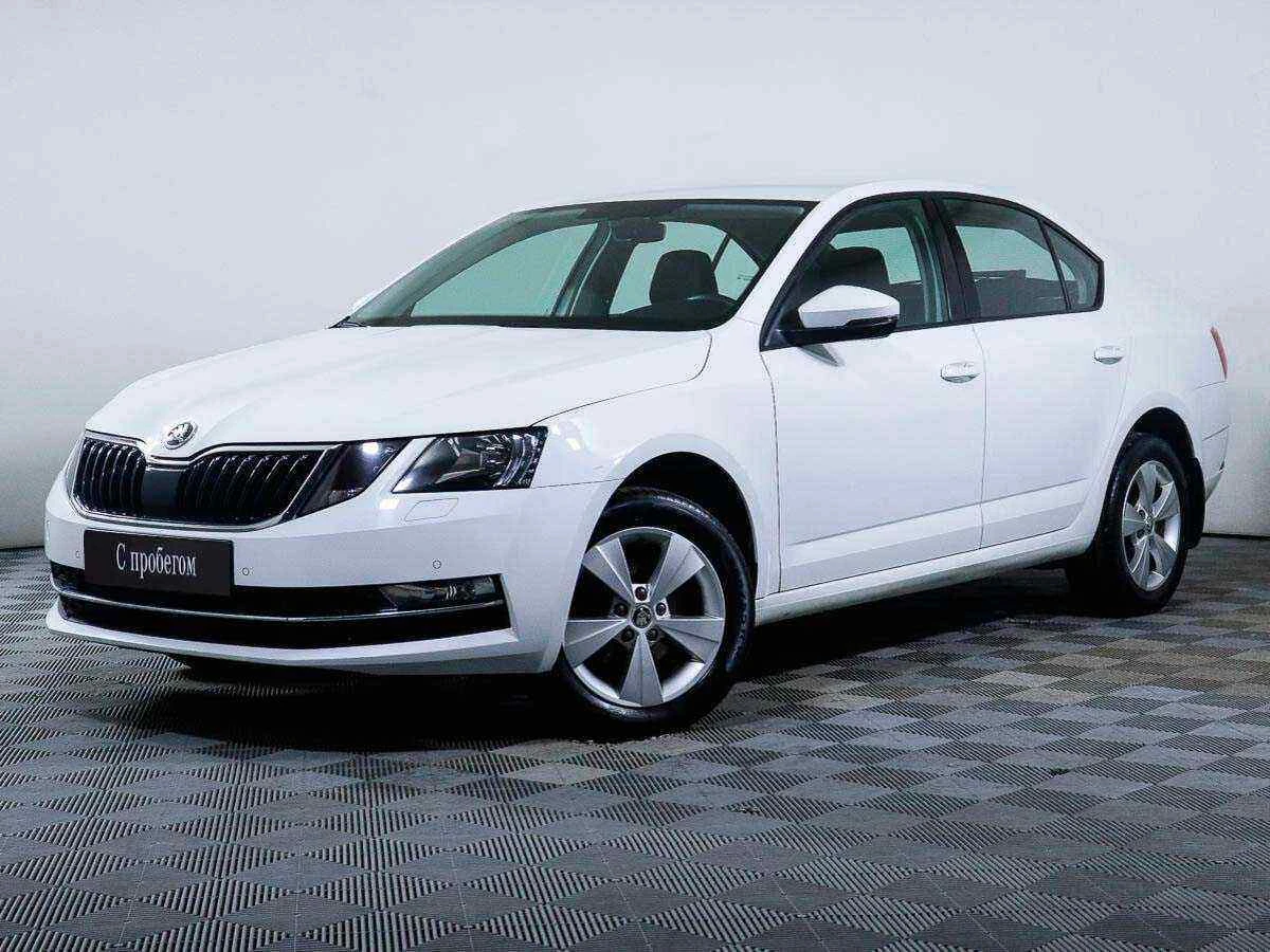 Skoda Octavia, Белый, 2019, Робот, 150 л.с., цена от 1 226 000 руб.