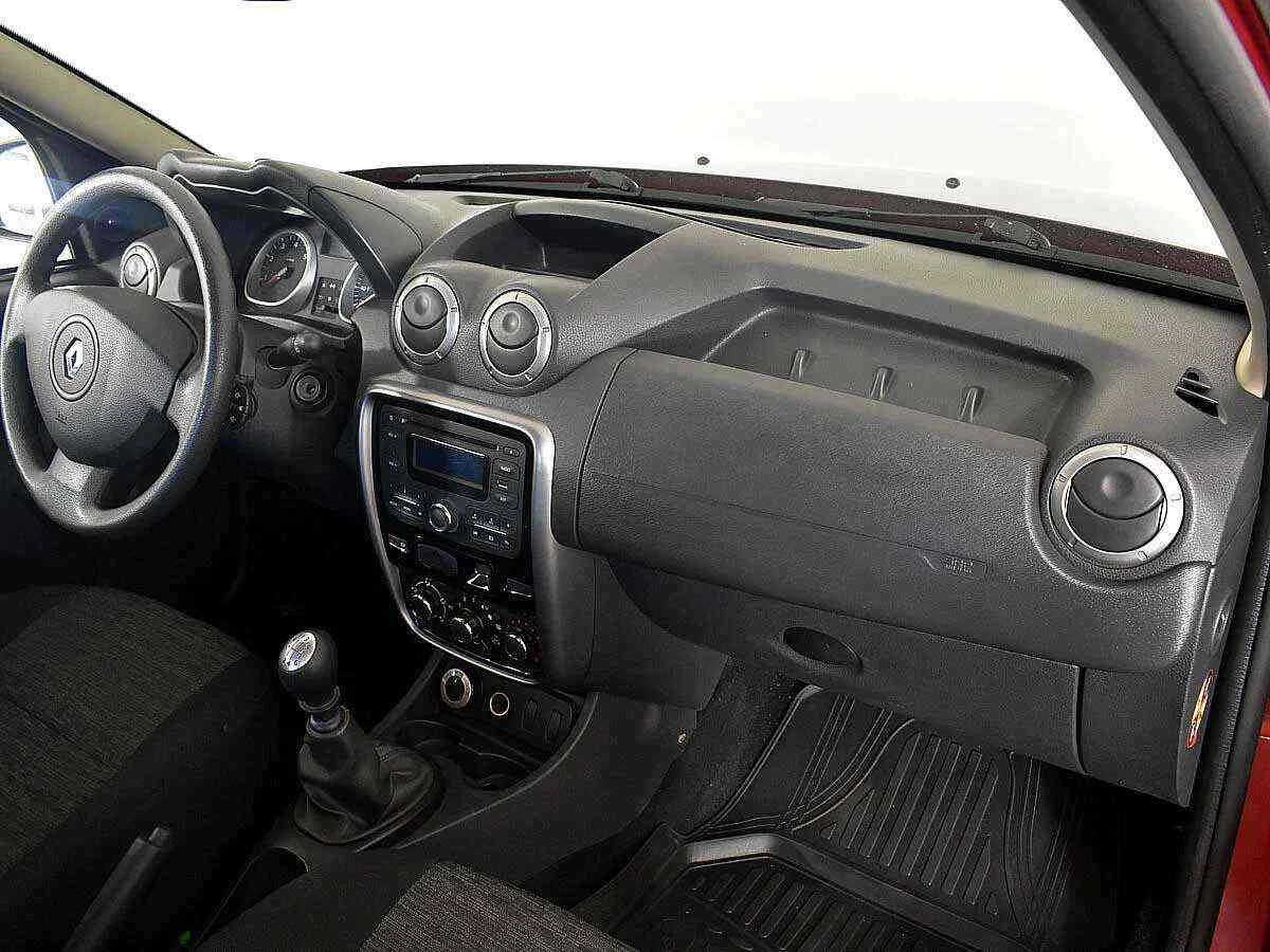 Renault Duster, Красный, 2012, Механическая, 135 л.с., цена от 539 100 руб.