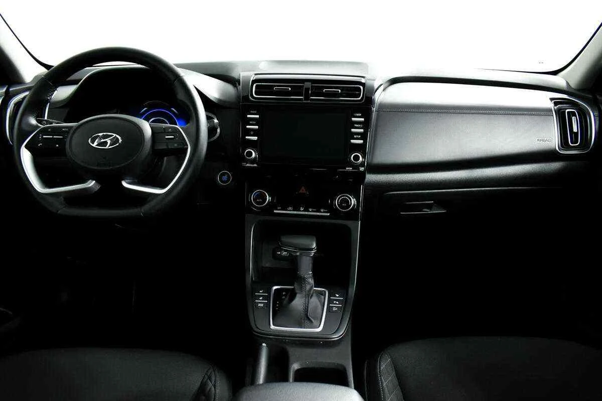 Hyundai Creta, Серебряный, 2022, Автоматическая, 123 л.с., цена от 1 699 000 руб.