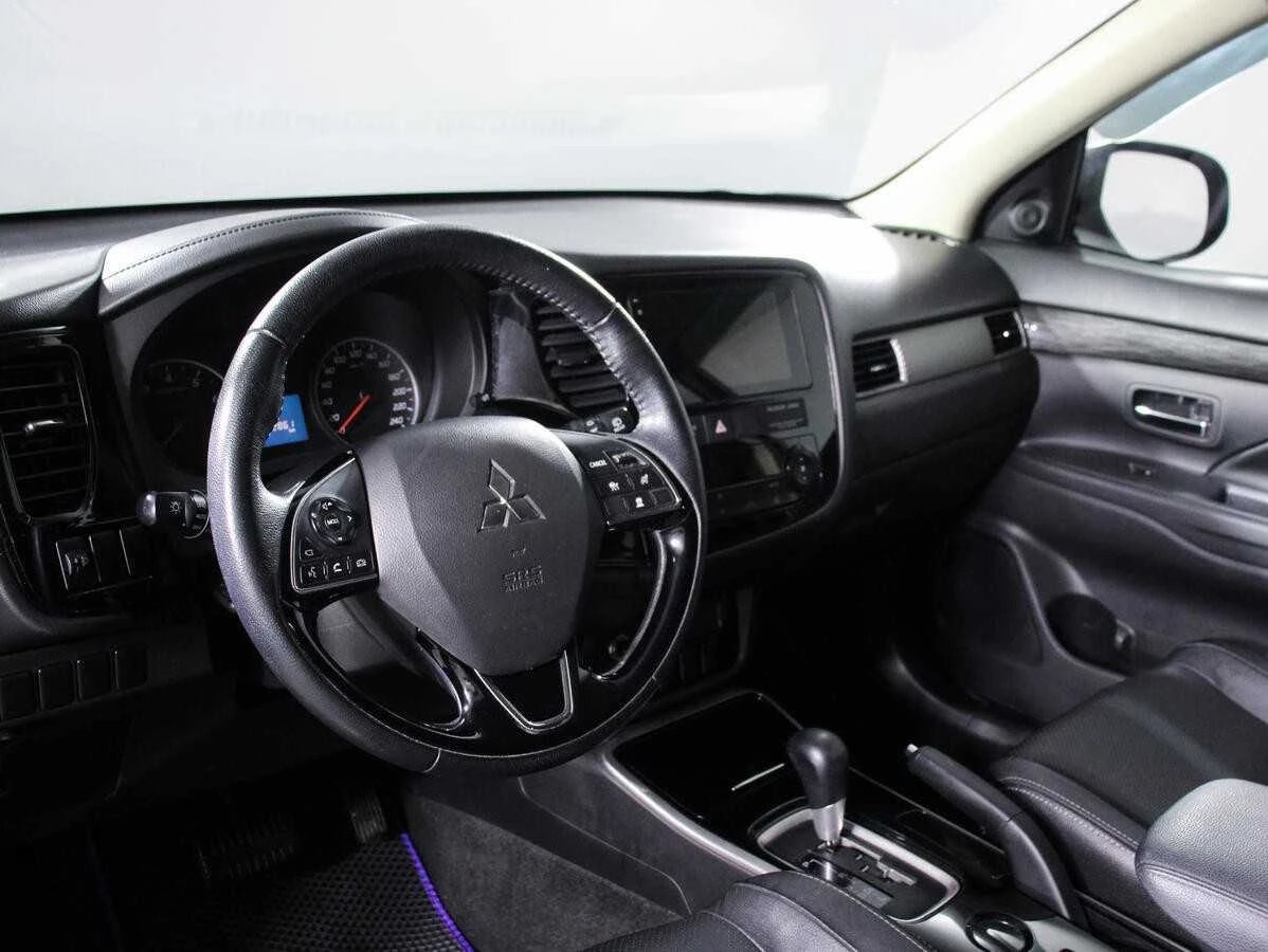 MITSUBISHI OUTLANDER, Черный, 2018, Вариатор, 146 л.с., цена от 1 120 000 руб.