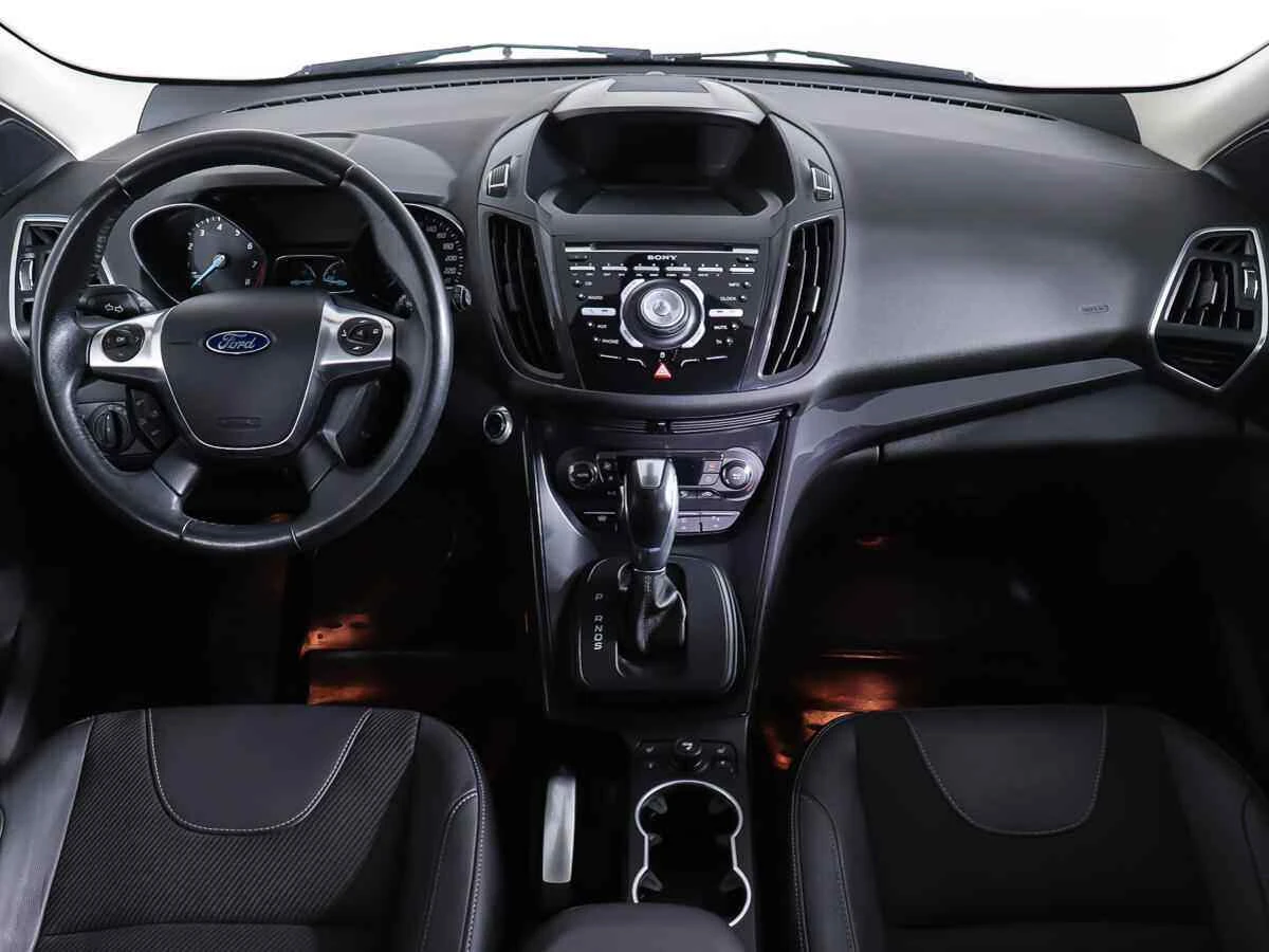Ford Kuga, Зеленый, 2014, Автоматическая, 150 л.с., цена от 689 000 руб.