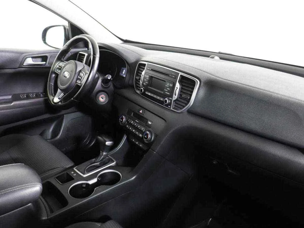 KIA Sportage, Коричневый, 2017, Робот, 150 л.с., цена от 1 350 000 руб.