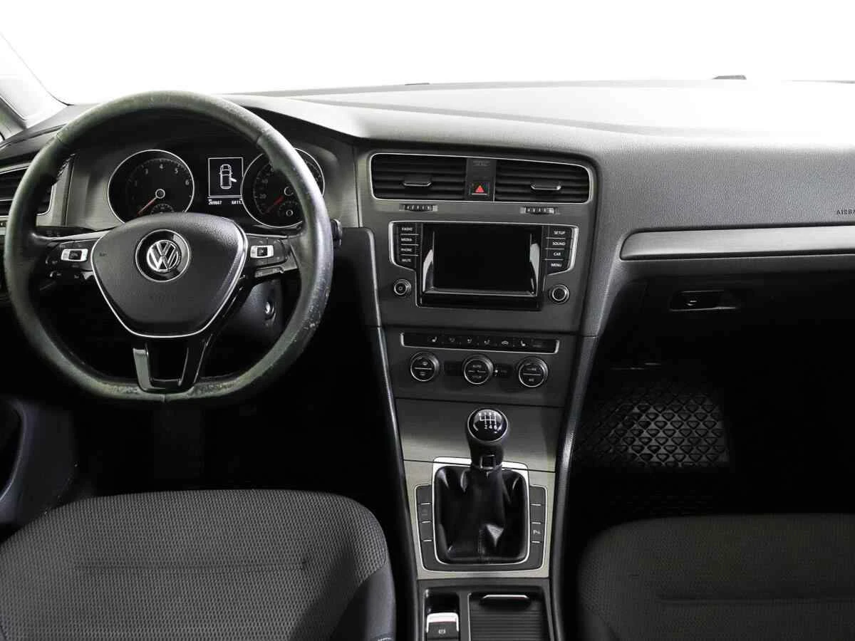 Volkswagen Golf, Белый, 2013, Механическая, 105 л.с., цена от 710 000 руб.