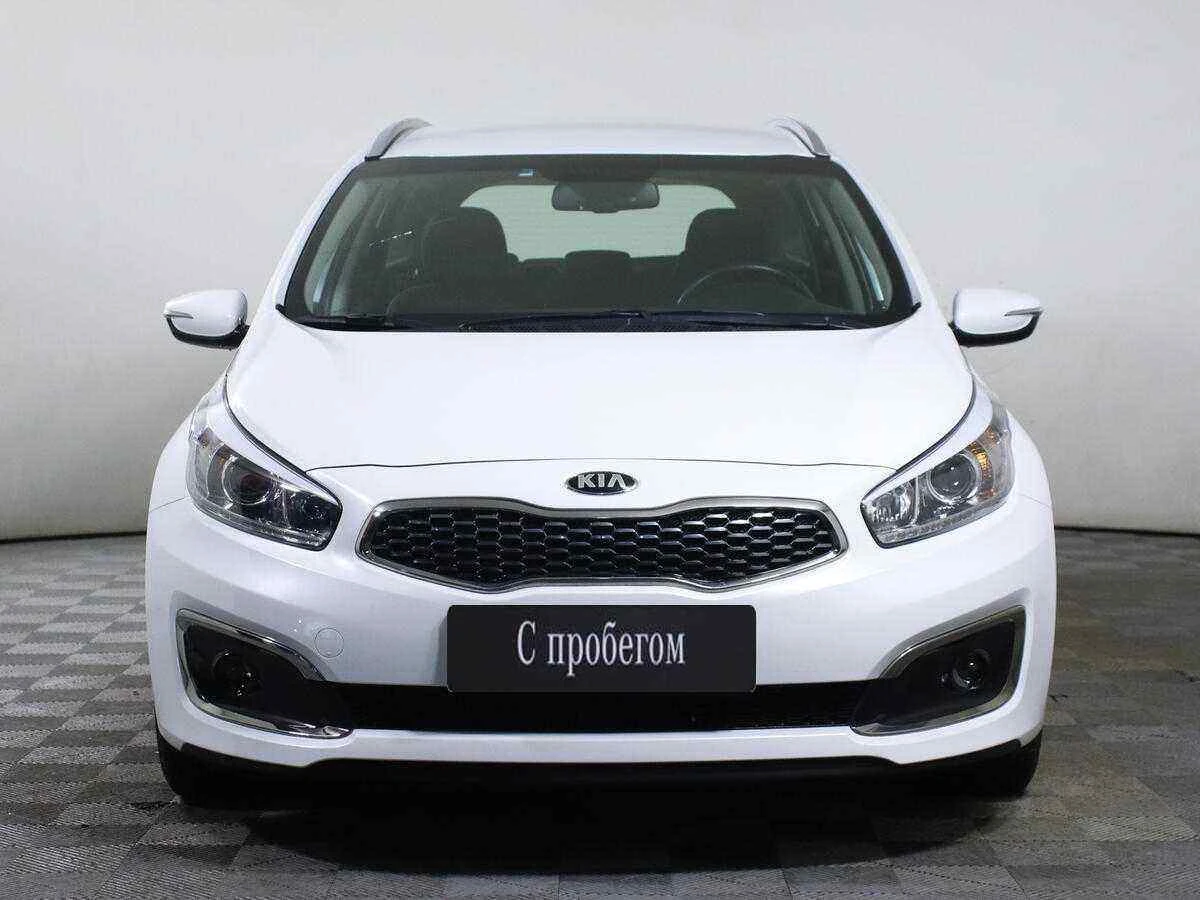 KIA Ceed, Белый, 2016, Робот, 135 л.с., цена от 755 000 руб.