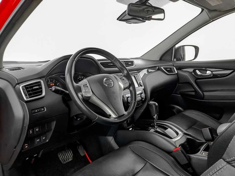 NISSAN QASHQAI, Красный, 2014, Вариатор, 144 л.с., цена от 960 000 руб.
