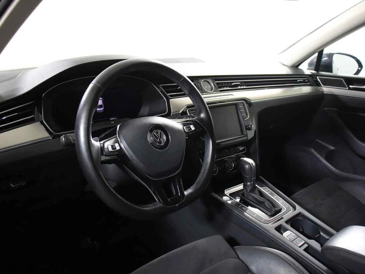 Volkswagen Passat, Черный, 2016, Робот, 150 л.с., цена от 1 200 000 руб.