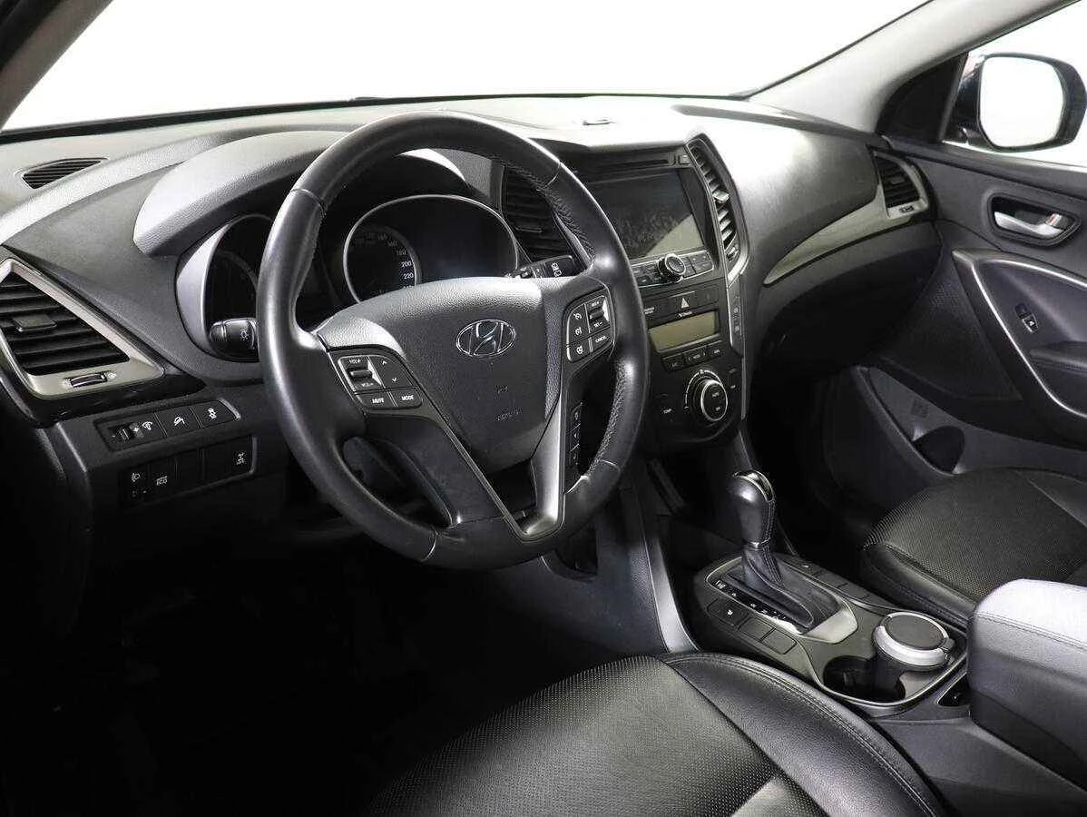 Hyundai Santa Fe, Коричневый, 2014, Автоматическая, 175 л.с., цена от 1 215 000 руб.