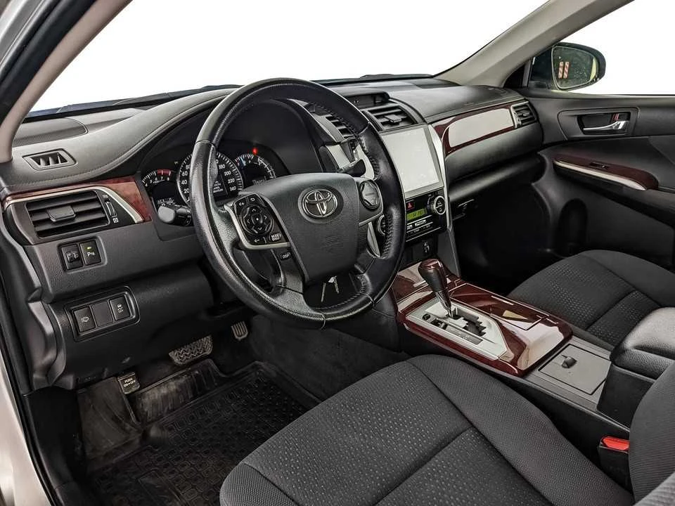 TOYOTA CAMRY, Серебряный, 2012, Автоматическая, 181 л.с., цена от 1 049 600 руб.
