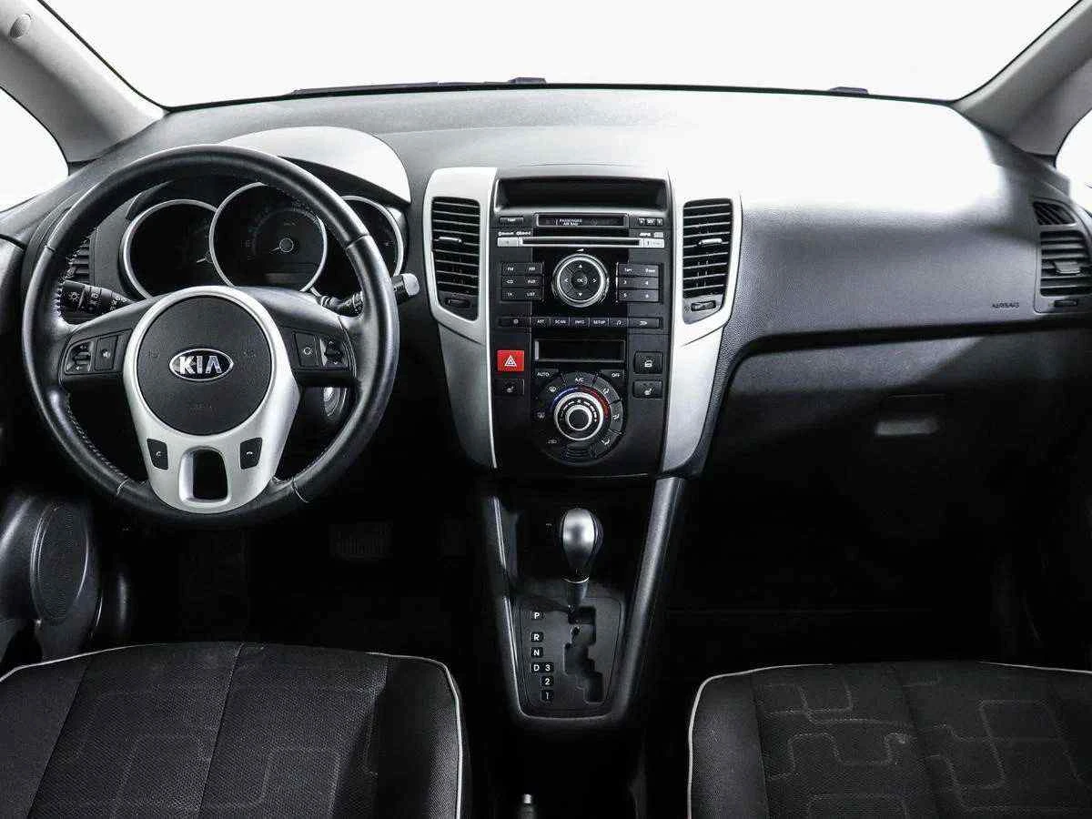 KIA Venga, Красный, 2014, Автоматическая, 125 л.с., цена от 450 000 руб.