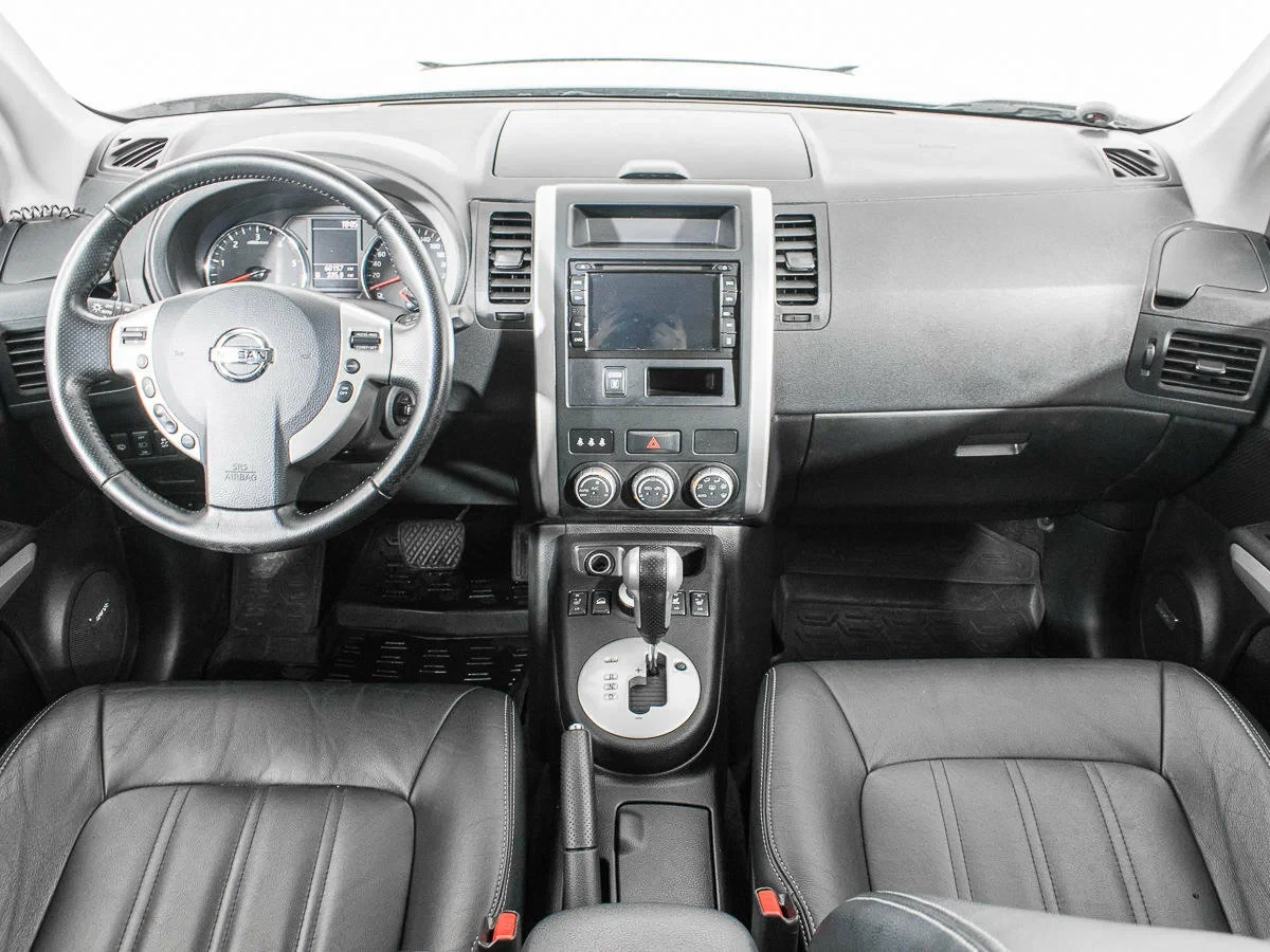 Nissan X-Trail, Серебряный, 2014, Автоматическая, 150 л.с., цена от 1 177 500 руб.