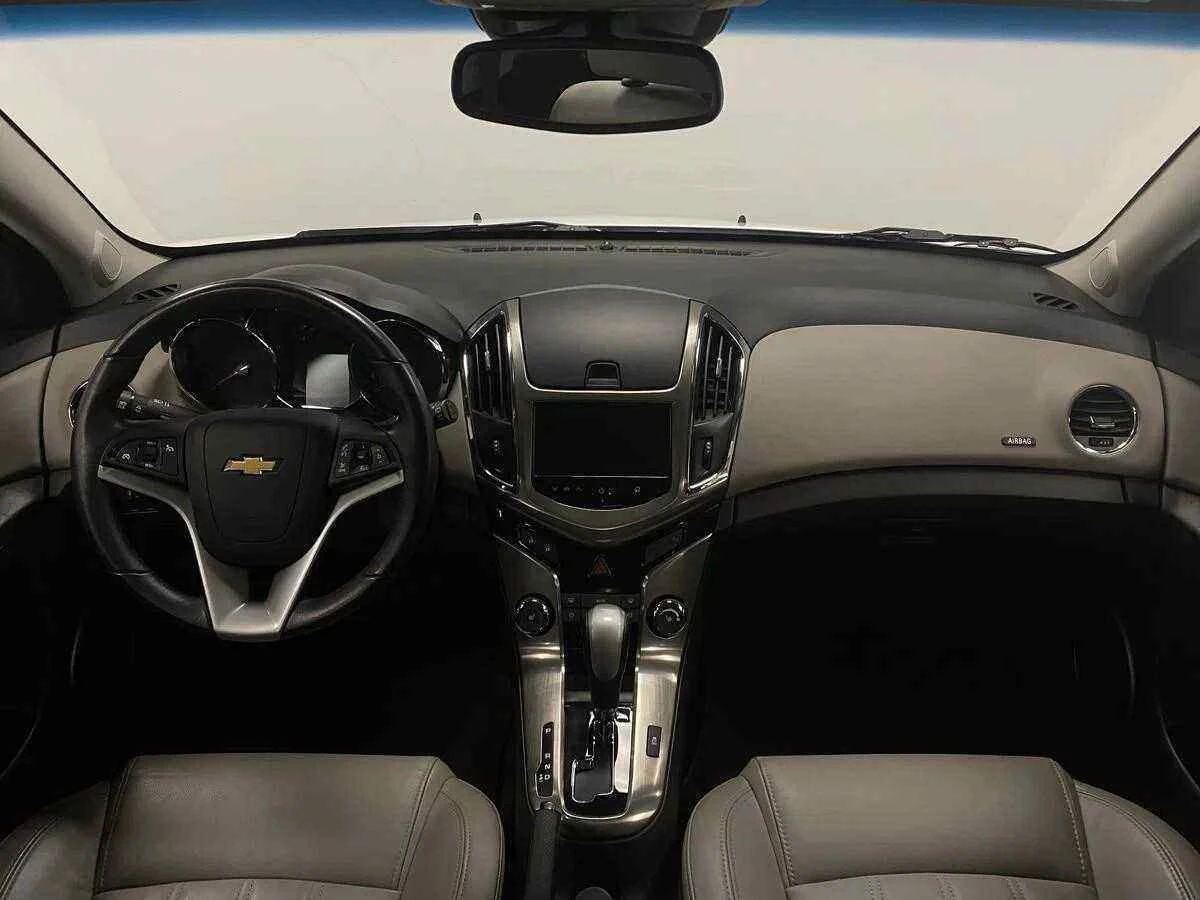 Chevrolet Cruze, Белый, 2014, Автоматическая, 140 л.с., цена от 477 930 руб.