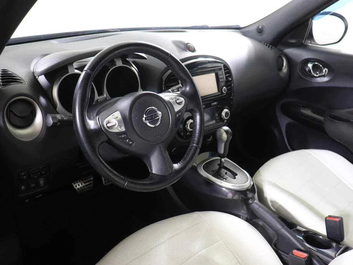 Nissan Juke, Белый, 2014, Вариатор, 117 л.с., цена от 544 000 руб.