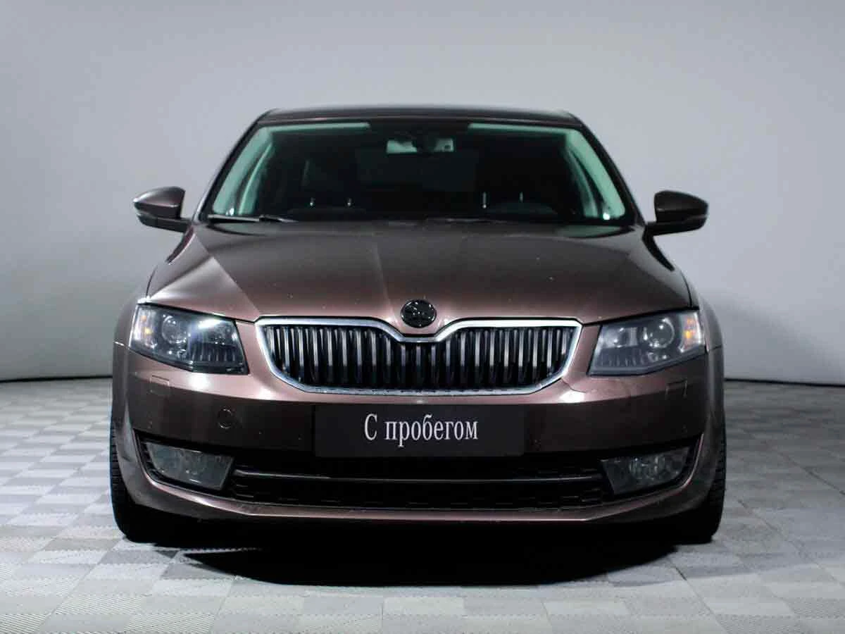 SKODA OCTAVIA, Коричневый, 2015, Робот, 180 л.с., цена от 1 209 600 руб.
