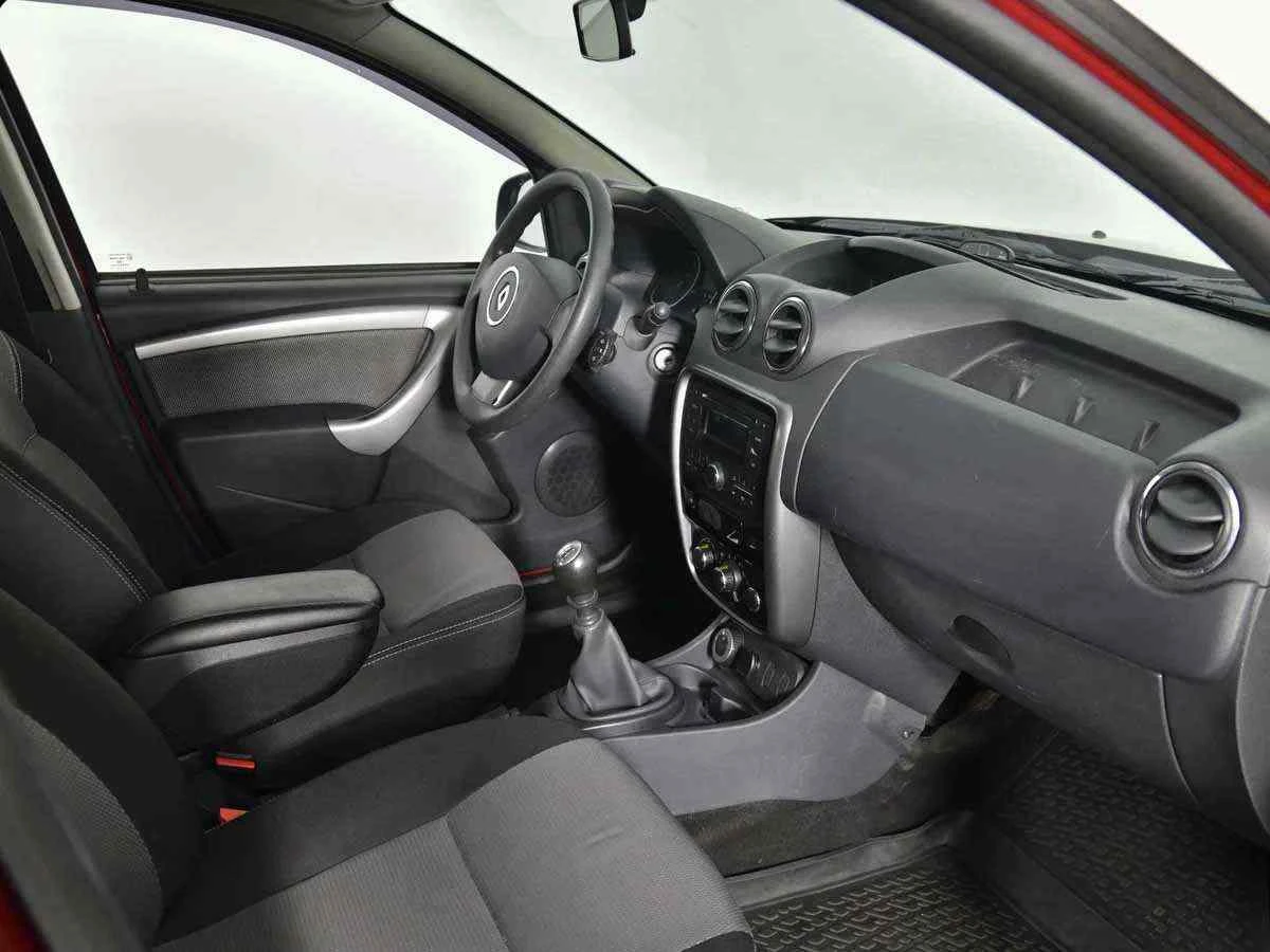 Renault Duster, Красный, 2014, Механическая, 135 л.с., цена от 594 000 руб.