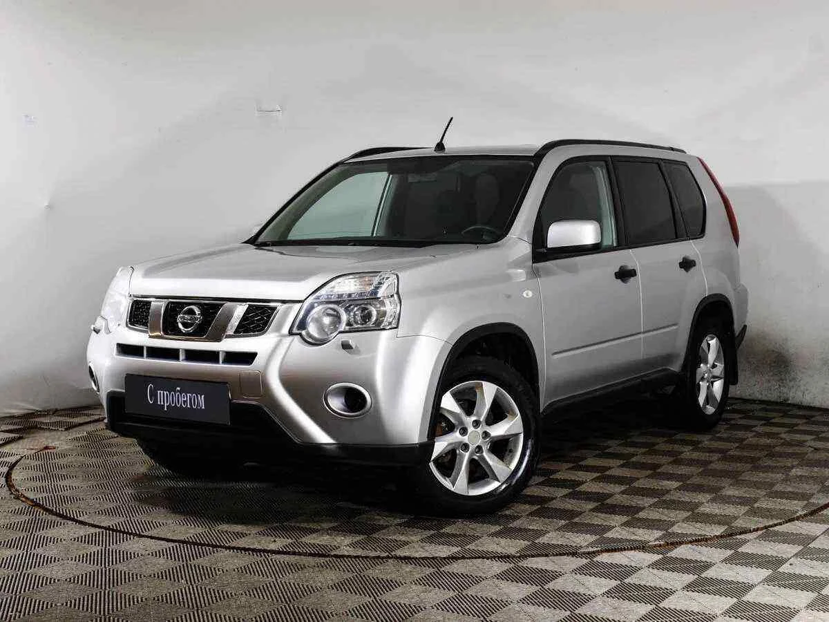 Nissan X-Trail, Серебряный, 2013, Вариатор, 141 л.с., цена от 755 000 руб.
