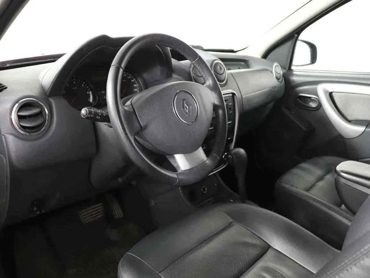 Renault Duster, Красный, 2013, Автоматическая, 135 л.с., цена от 565 000 руб.