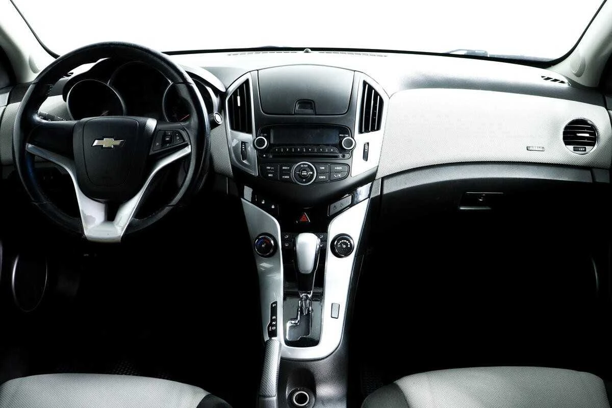 CHEVROLET CRUZE, Черный, 2013, Автоматическая, 141 л.с., цена от 551 200 руб.
