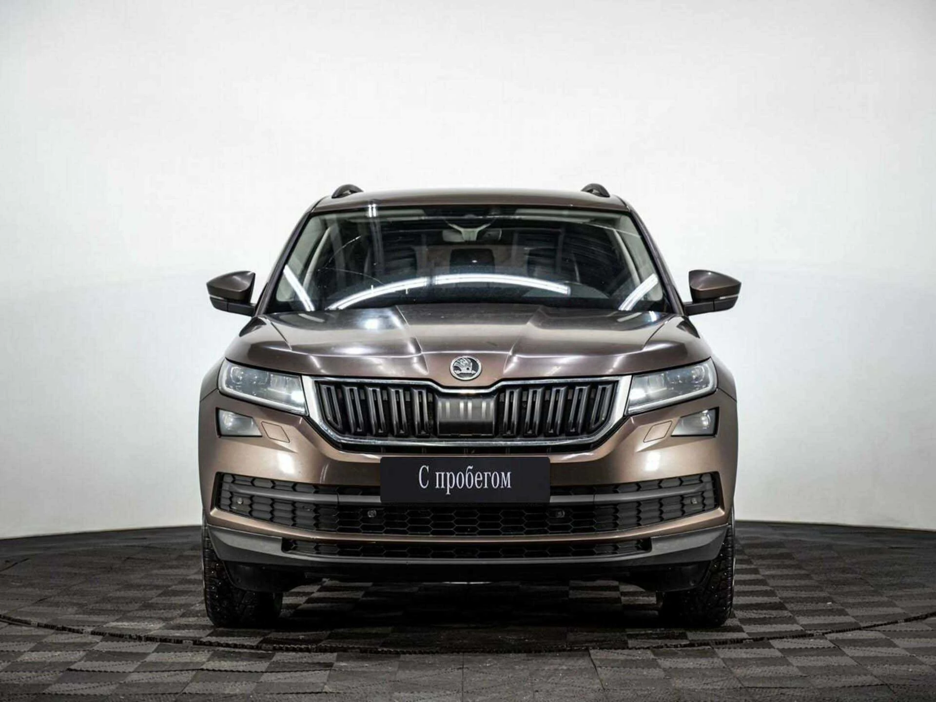 SKODA KODIAQ, Коричневый, 2019, Робот, 150 л.с., цена от 1 164 800 руб.