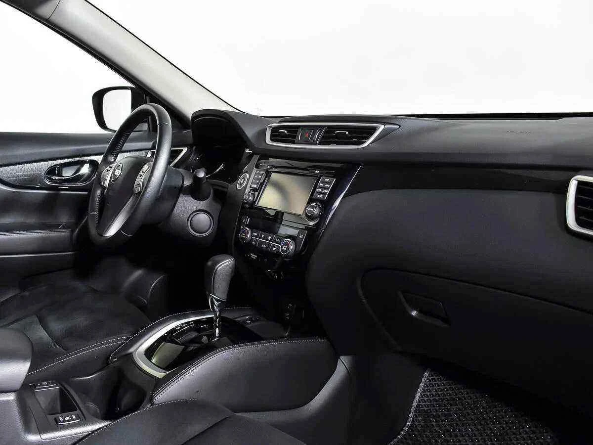 Nissan X-Trail, Зеленый, 2017, Вариатор, 144 л.с., цена от 1 208 000 руб.