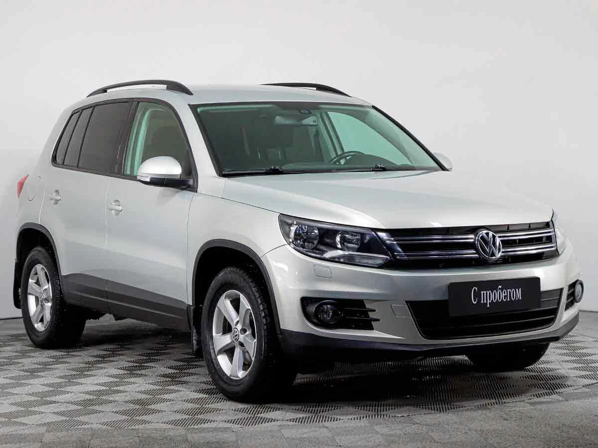 VOLKSWAGEN TIGUAN, Серебряный, 2012, Механическая, 122 л.с., цена от 812 800 руб.