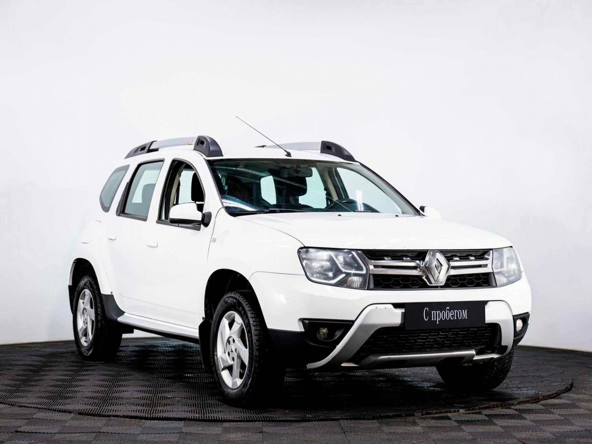 RENAULT DUSTER, Белый, 2017, Автоматическая, 143 л.с., цена от 808 000 руб.